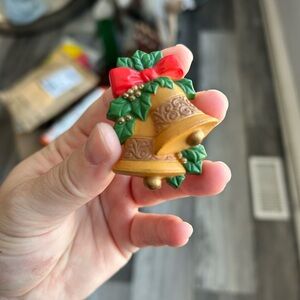 5/$25 Christmas festive bell brooch
